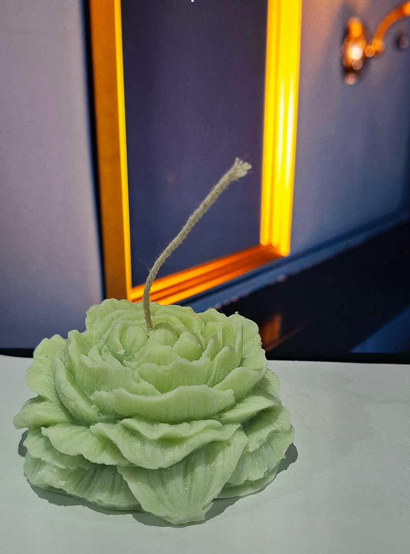 Light Green Rose Shape Candle – Premium Paraffin Wax